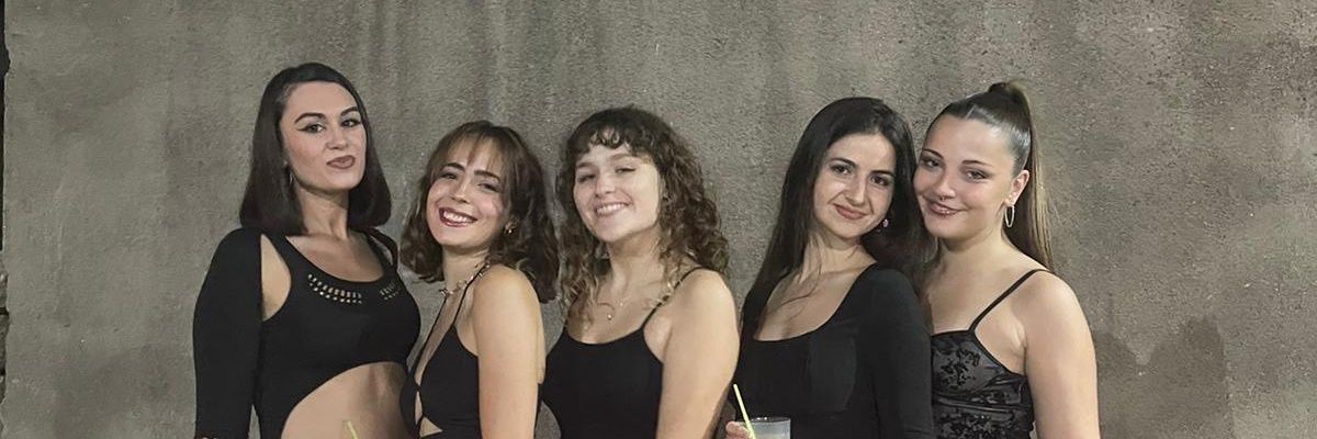 almmuu_'s profile banner image