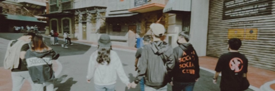 LRXT's profile banner image