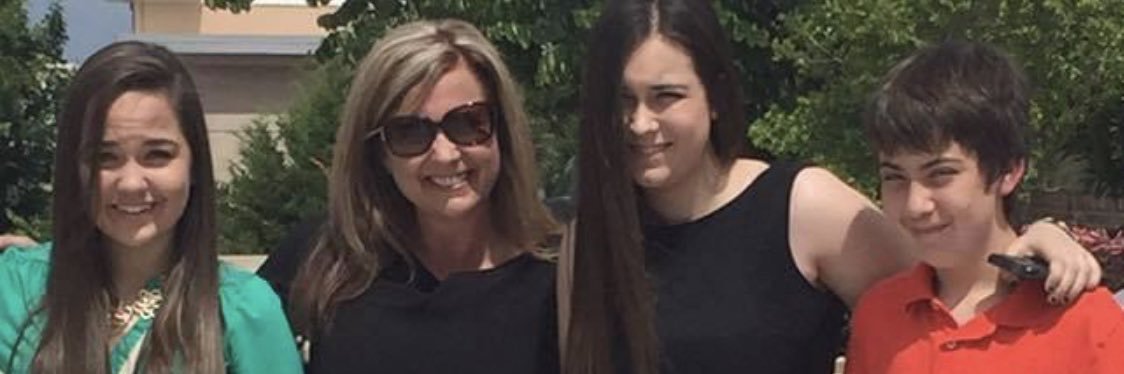 lesleymichelle7's profile banner image