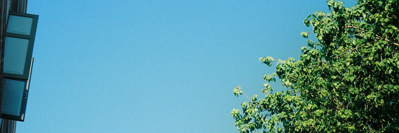 AUMCHU's profile banner image