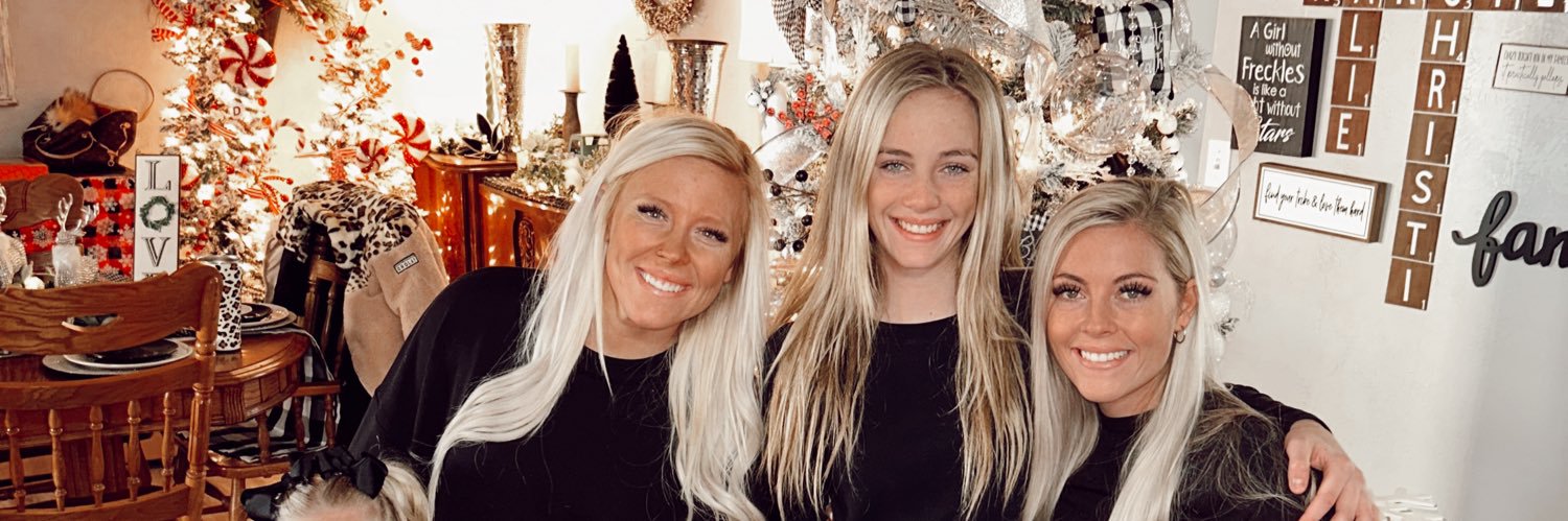 KarcieSmith's profile banner image
