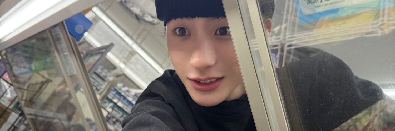 seokieko's profile banner image