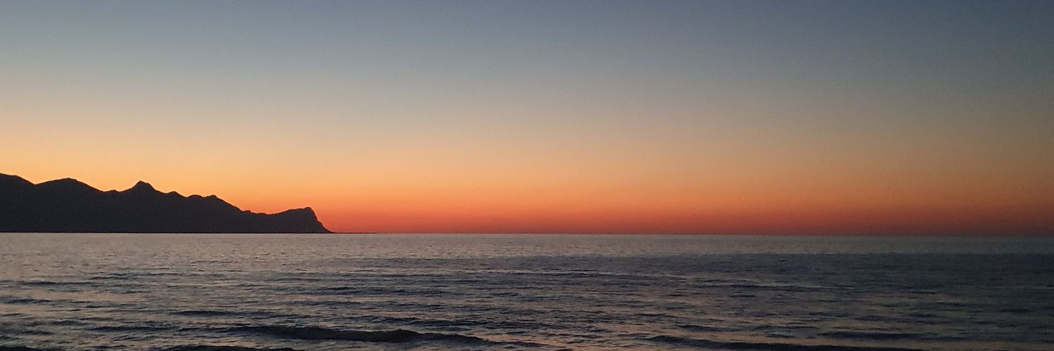 moliviero's profile banner image