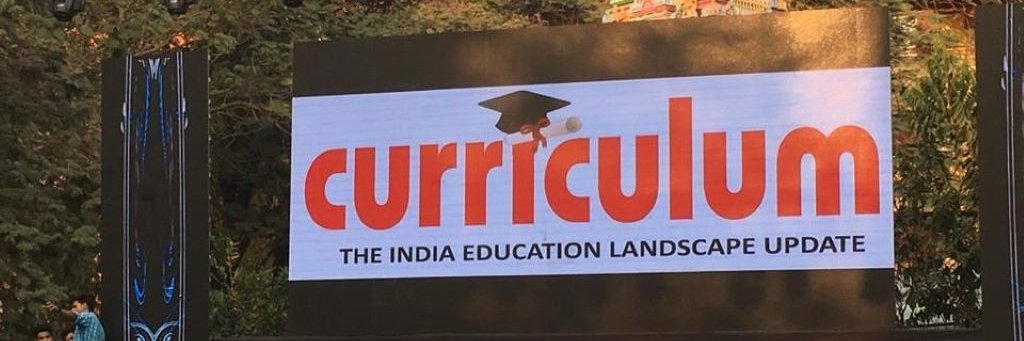 CurriculumMag's profile banner image