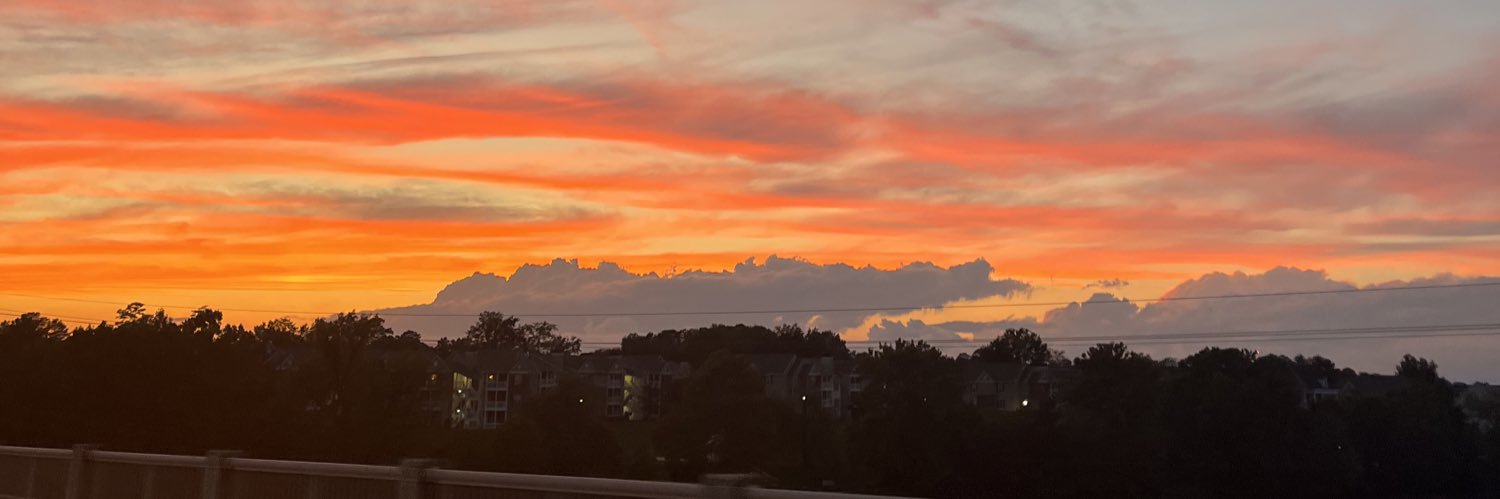 hannahhbb21's profile banner image