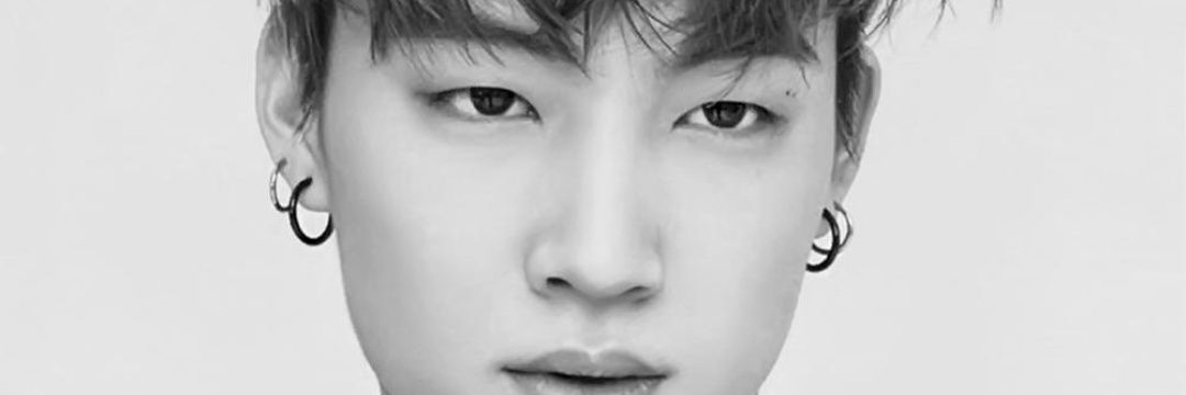 Veeaddict's profile banner image