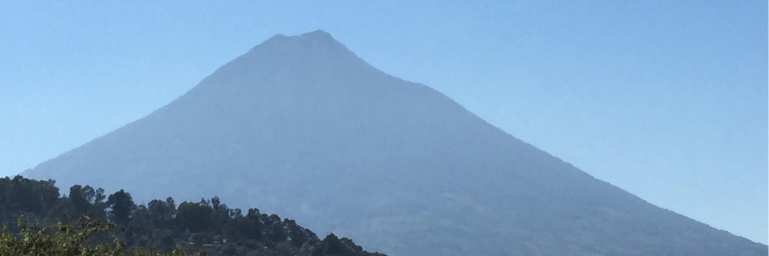 claudiobyron's profile banner image