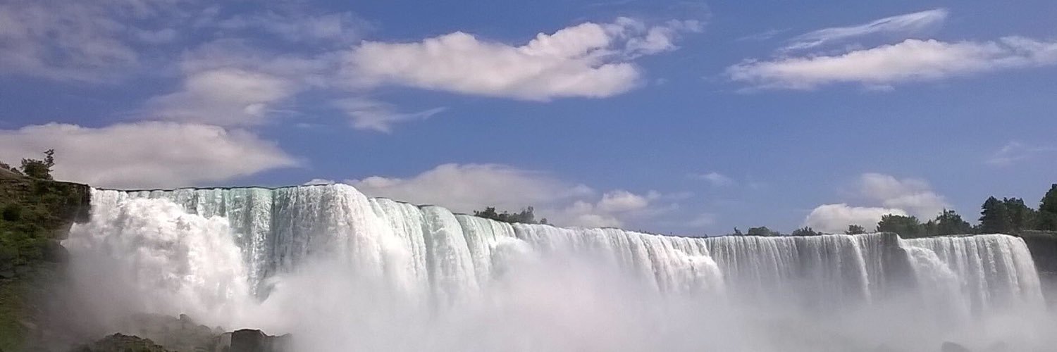 JohnnyOfree's profile banner image