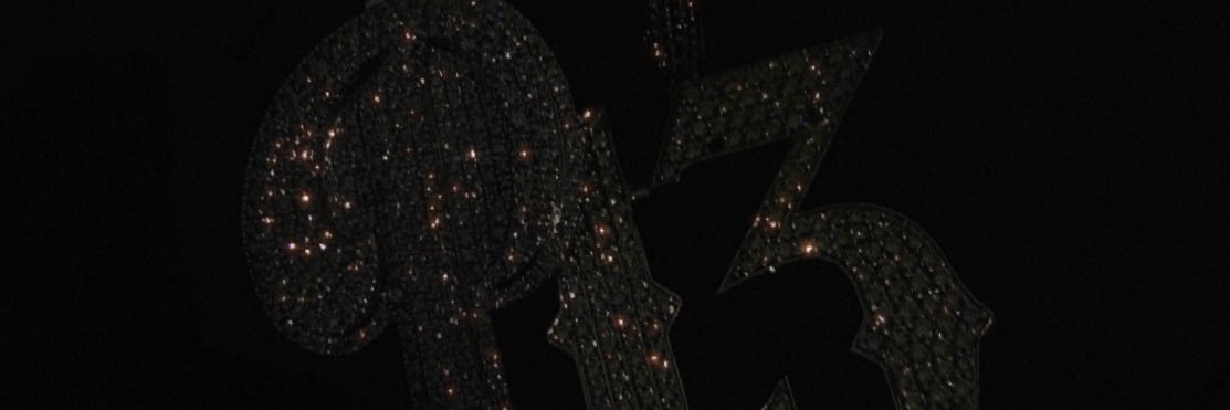 χιιι banner