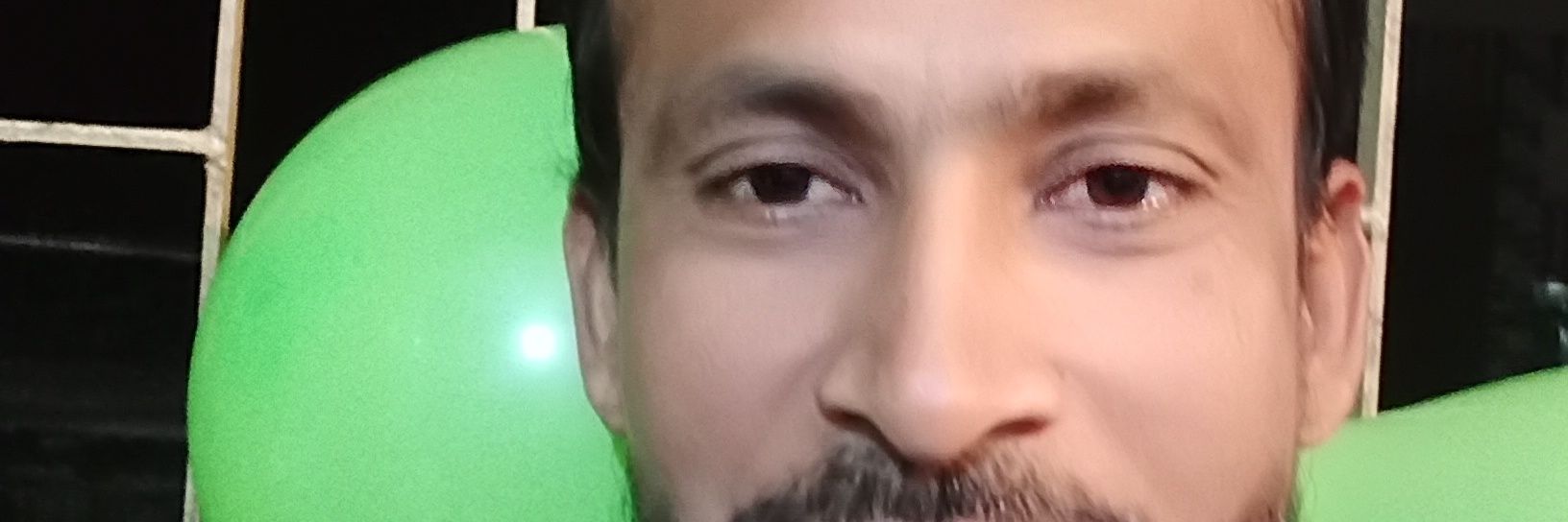 vidhi7654's profile banner image