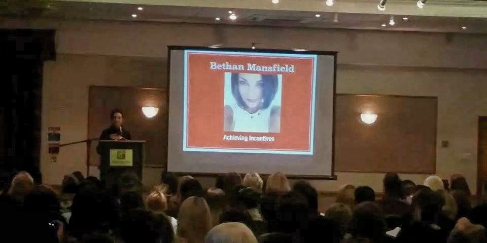 bethmansfieldi1's profile banner image