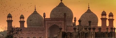 PakHolic's profile banner image