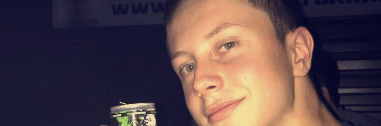 Deluteee's profile banner image