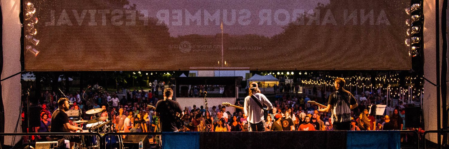 Stormy Chromer banner