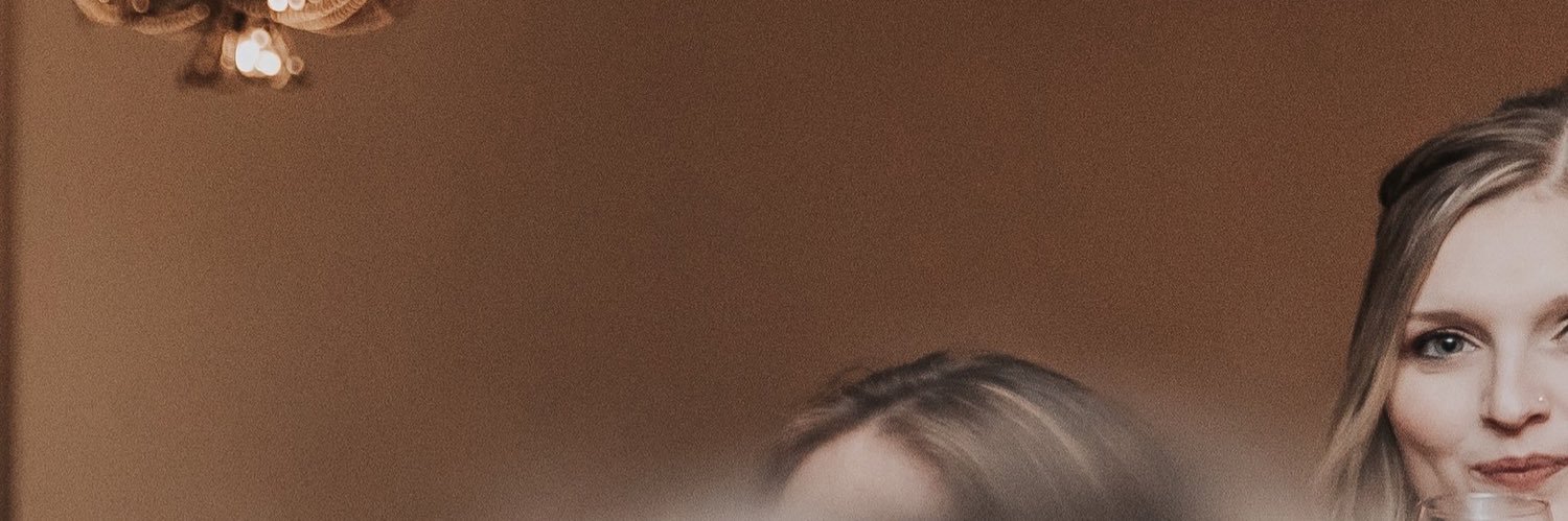 amythecrone's profile banner image
