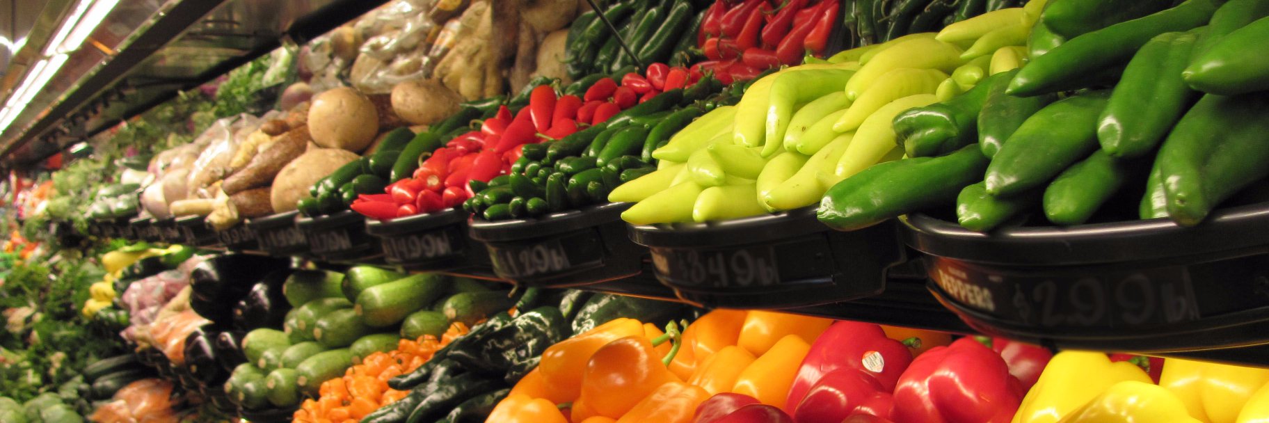 Russ's Market banner