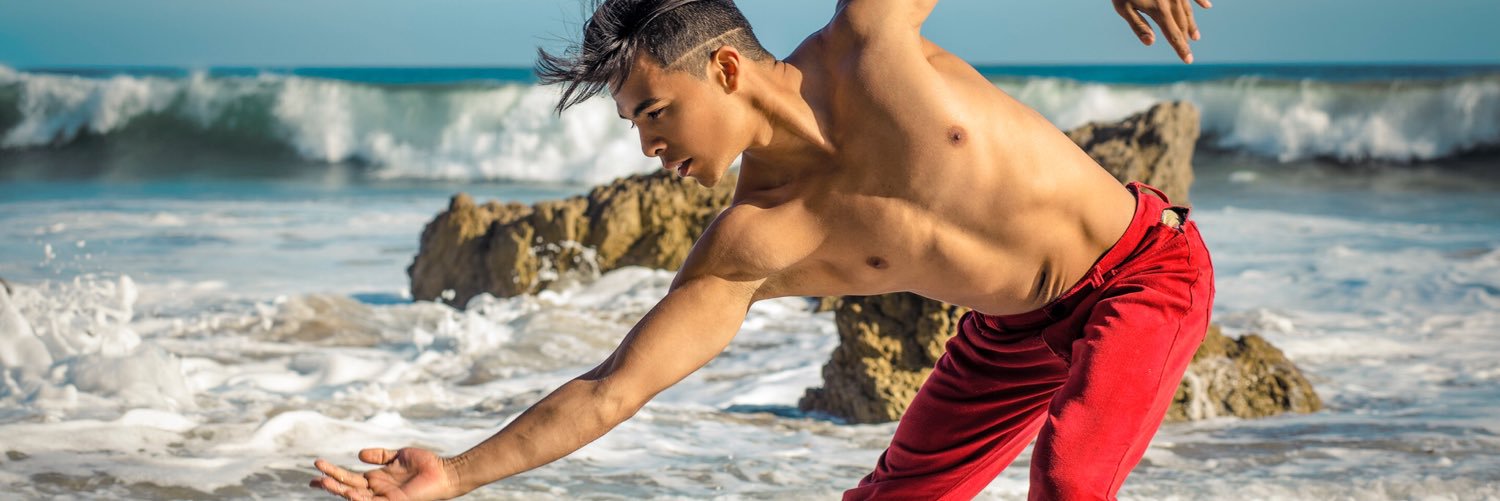 yoshidances's profile banner image