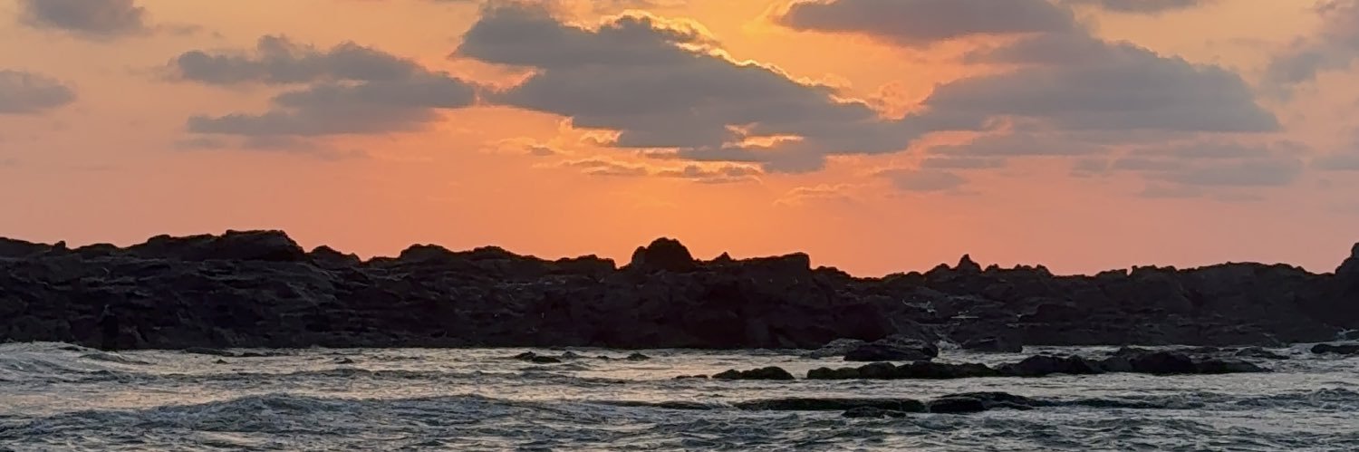 mac_betsa's profile banner image