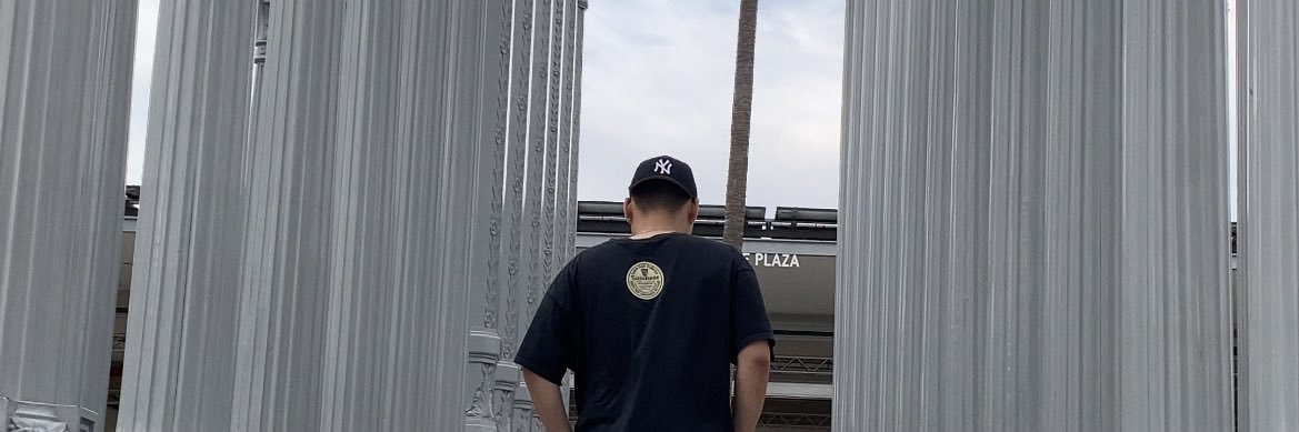 DANIEL🇰🇷 banner