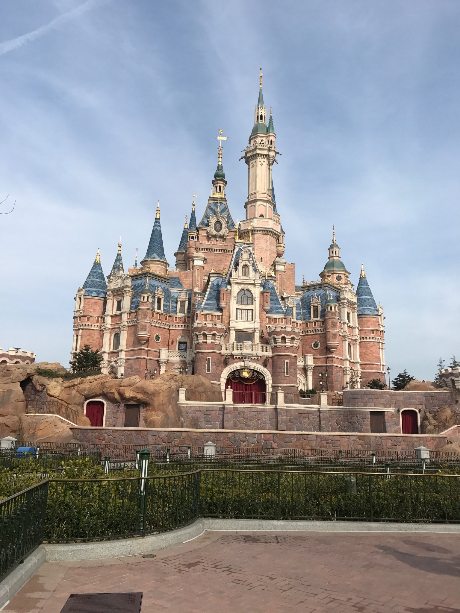 maaaaaadisney's profile banner image