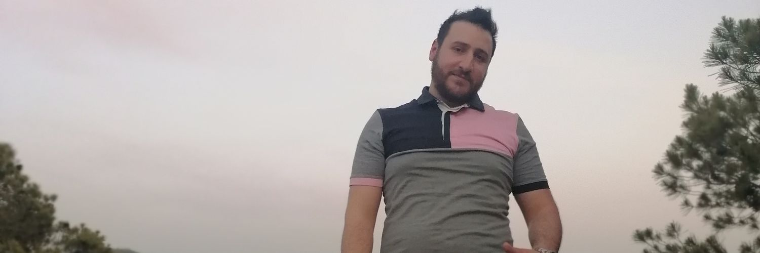 malikahmine's profile banner image