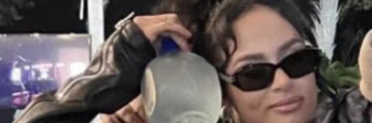mirandaaaarenee's profile banner image
