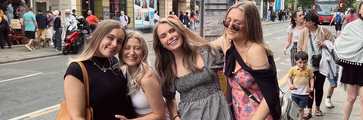 abssmee's profile banner image