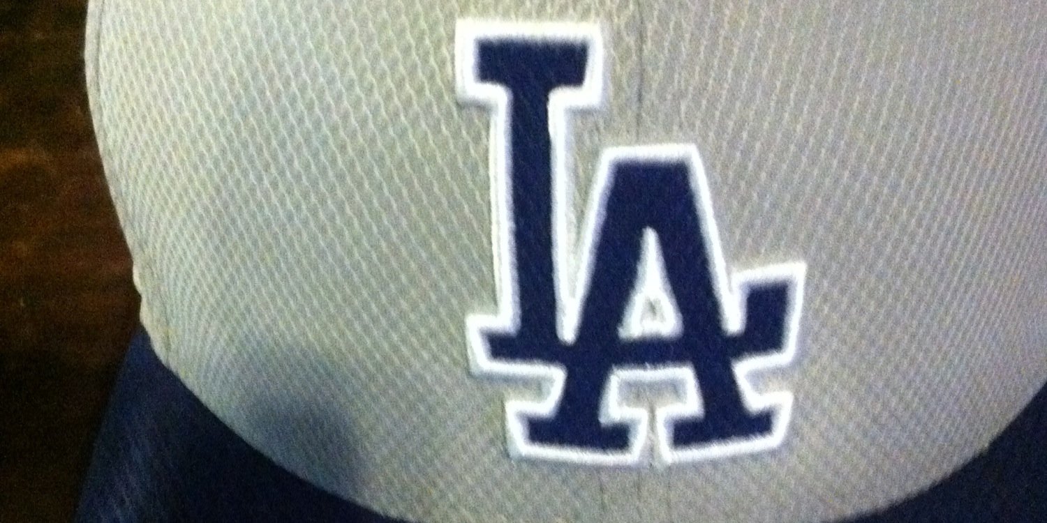 3_dzzz's profile banner image