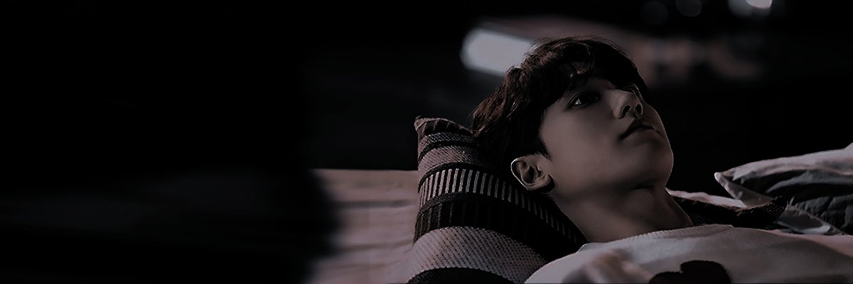 ᅠᅠ 𝒅𝐢𝐫𝐭𝐲 𝐦𝐨𝐧𝐞𝐲 𝐬𝐭𝐢𝐥𝐥 𝒔𝐡𝐢𝐧𝐞𝐬. banner