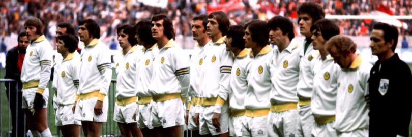 Mark Devaney 💛💙 banner