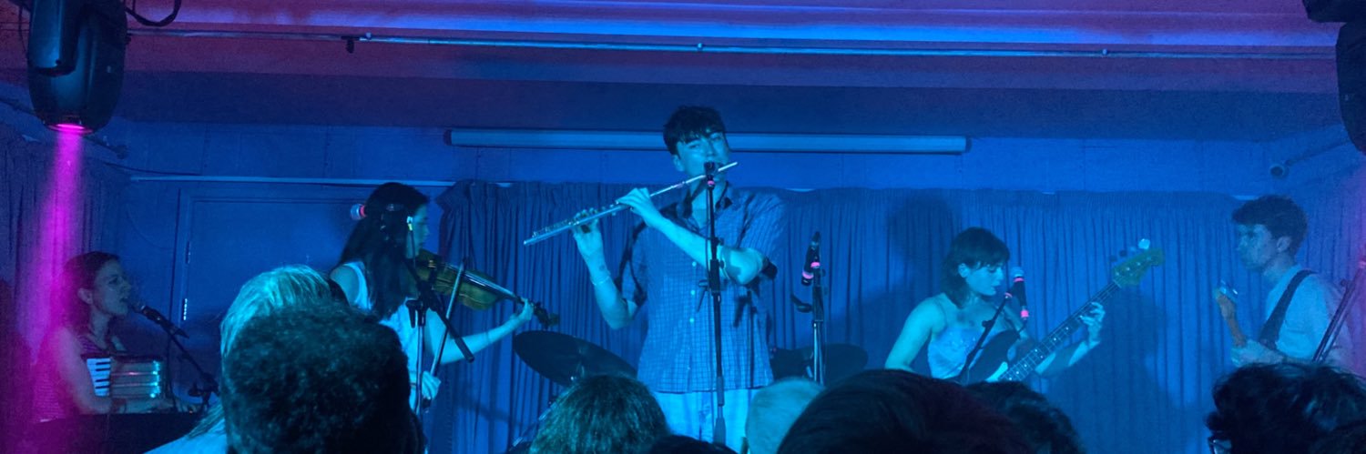 toby banner