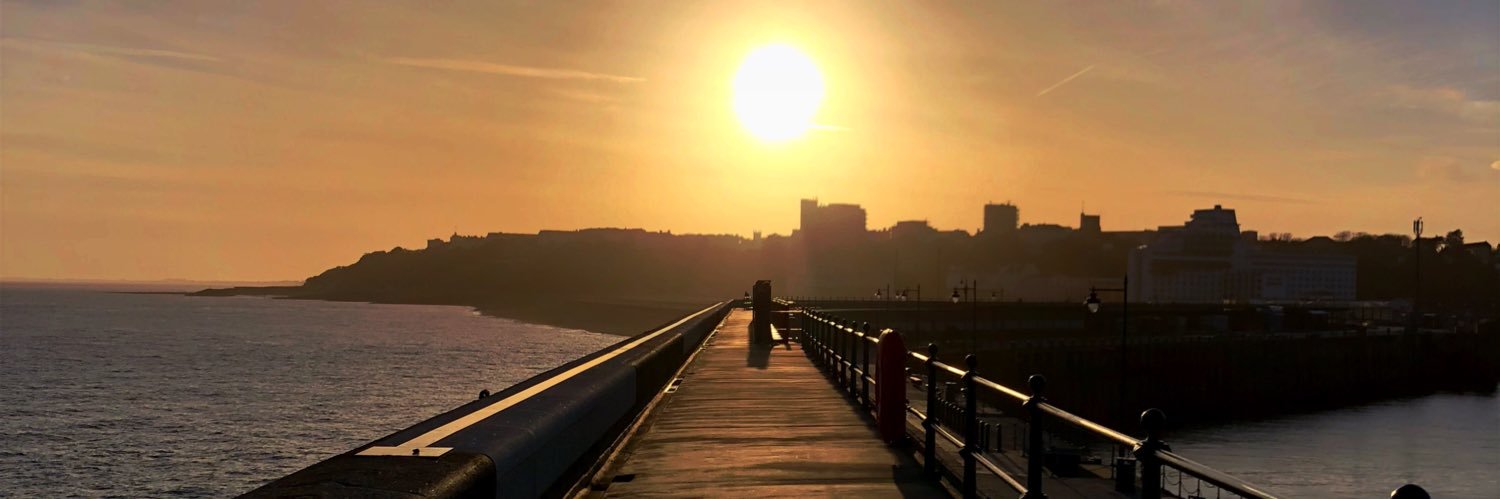 stevelennon's profile banner image