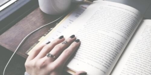 violetaedgdr's profile banner image