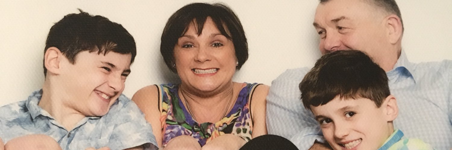 luisamackey's profile banner image