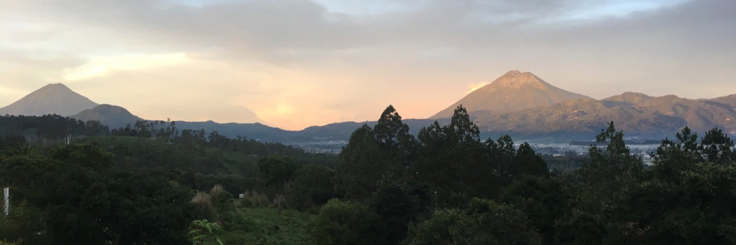 Melindaaa_13's profile banner image