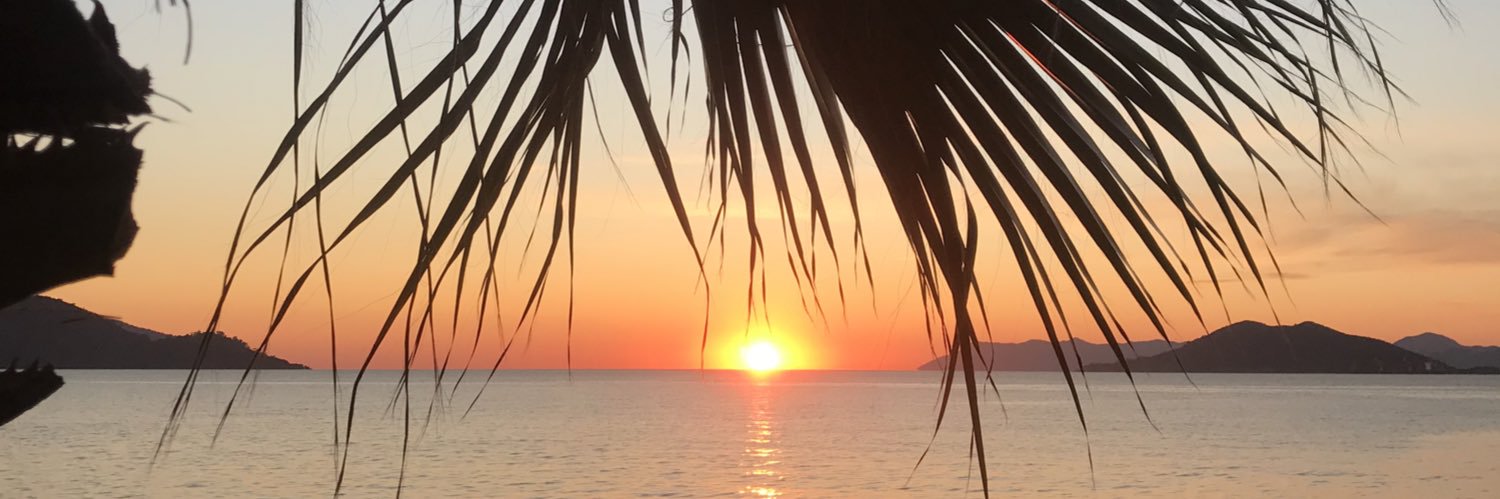 Sirinncee's profile banner image