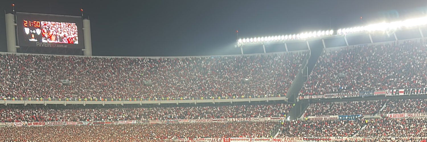 betoom97's profile banner image