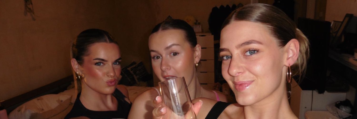 Amelia wade banner