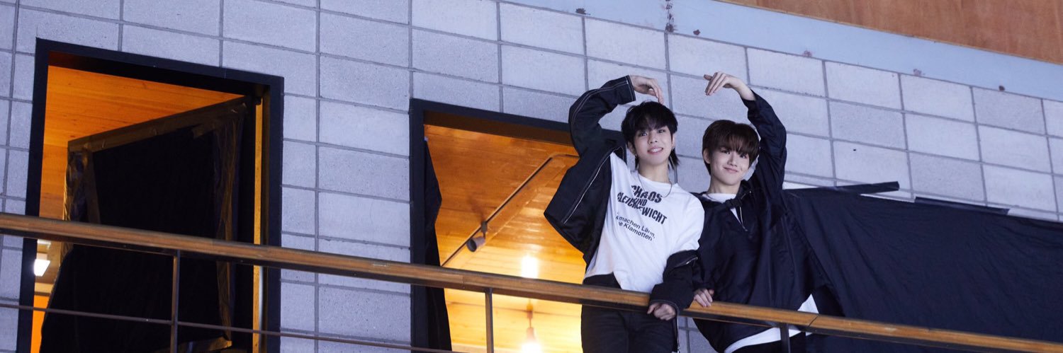mi-r. banner