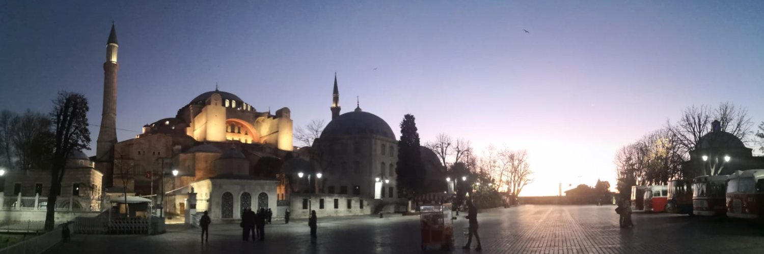 yigitoglu_42's profile banner image