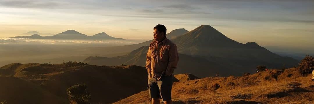 ipoelhaq's profile banner image