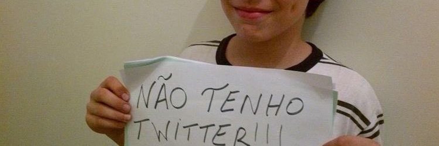 isa_moliv's profile banner image