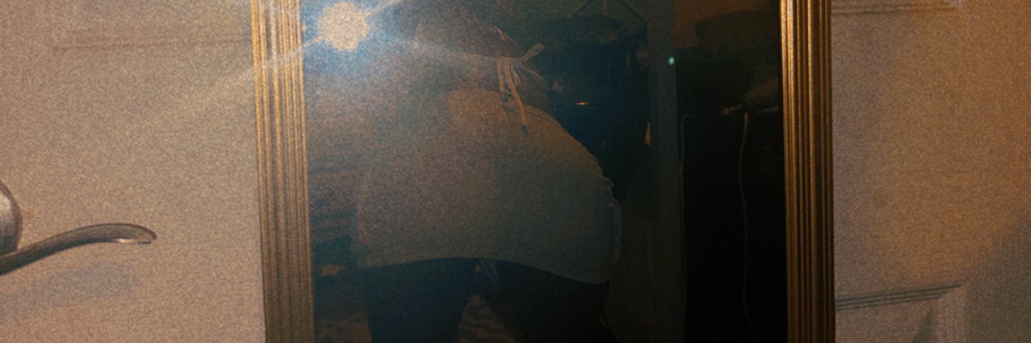 tweetsbybee's profile banner image