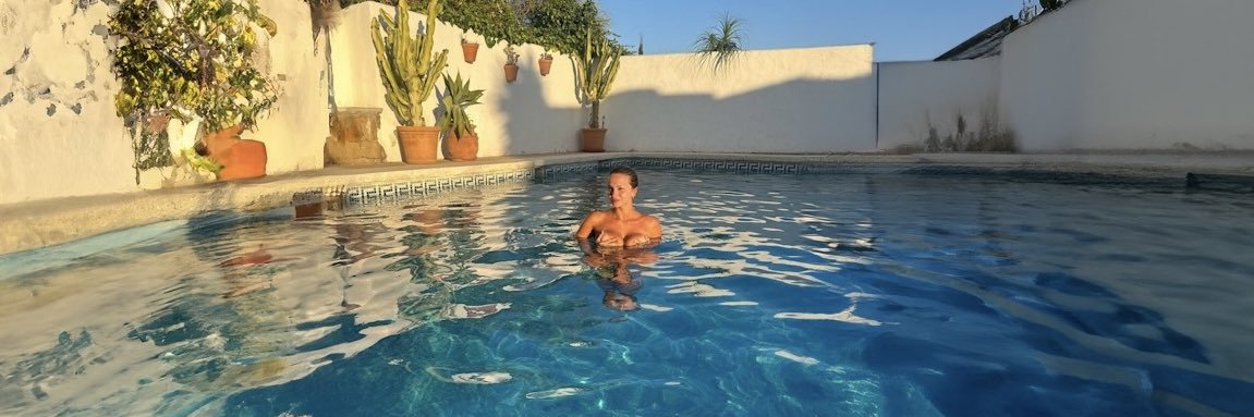 Camille C ®️ banner