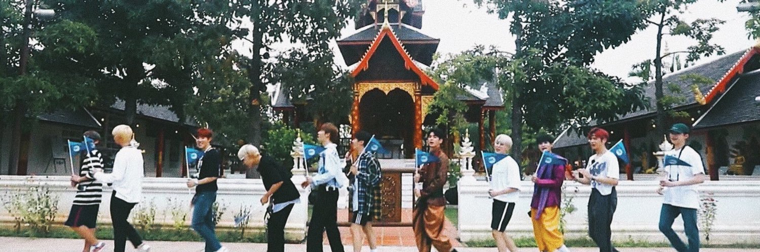 น้องอาย banner