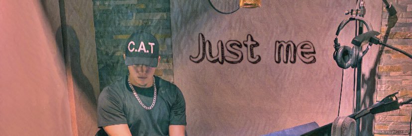 Charli_Tooch's profile banner image