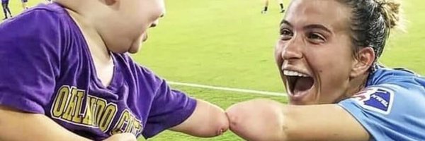 VeronicaCommey Profile Banner