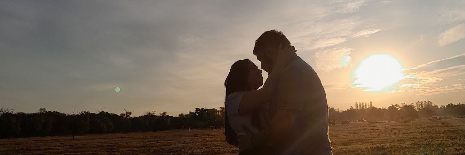Floorenciaa18's profile banner image