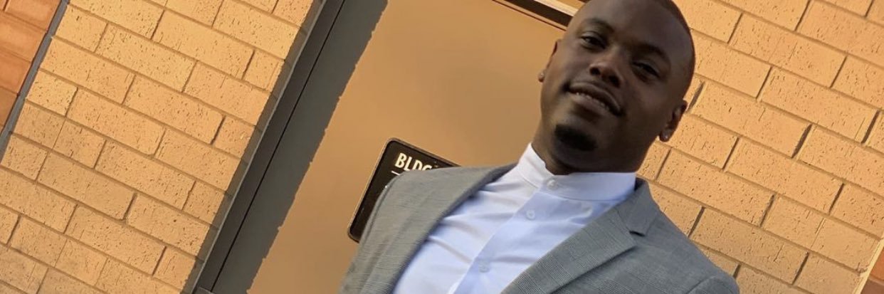 t_davis1010's profile banner image