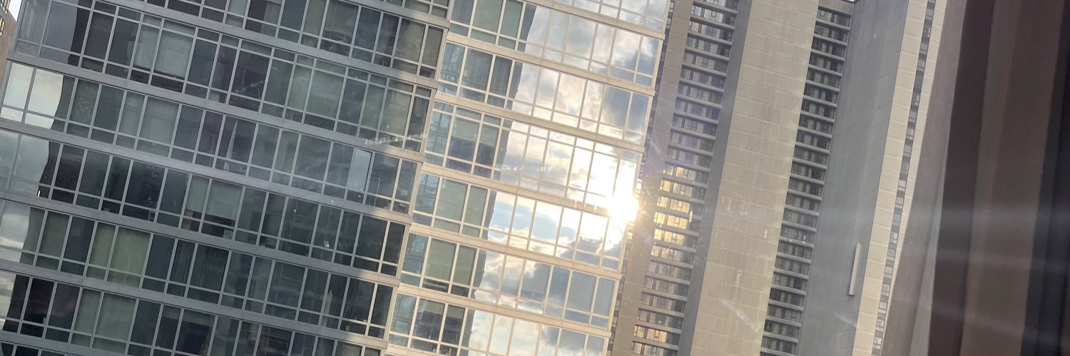 dessieg_'s profile banner image